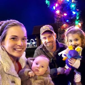 Meet your Posher, Ambyre